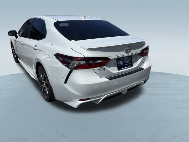 Used 2023 Toyota Camry SE w/ Convenience Package FWD image 6