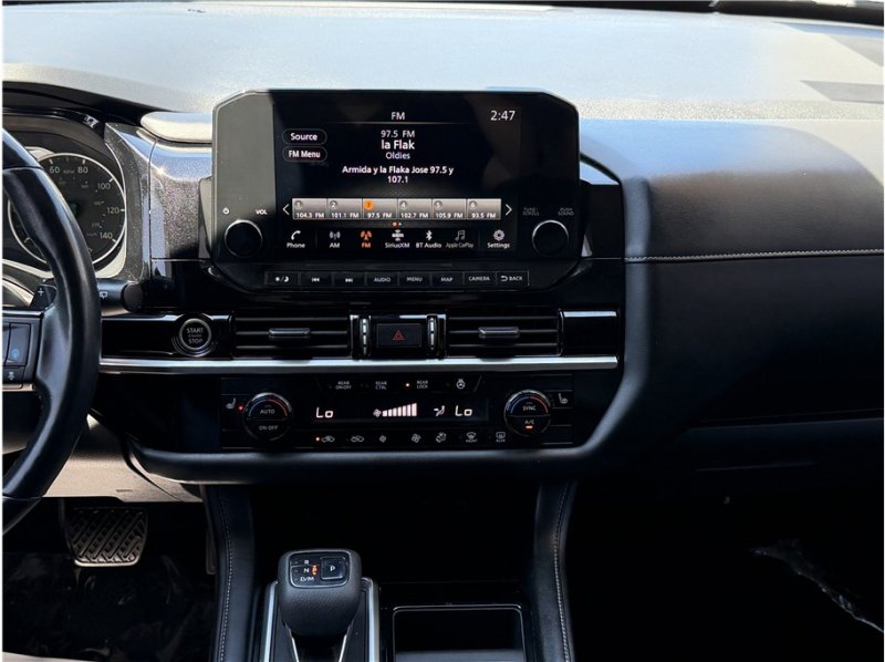 Used 2022 Nissan Pathfinder SL FWD image 45