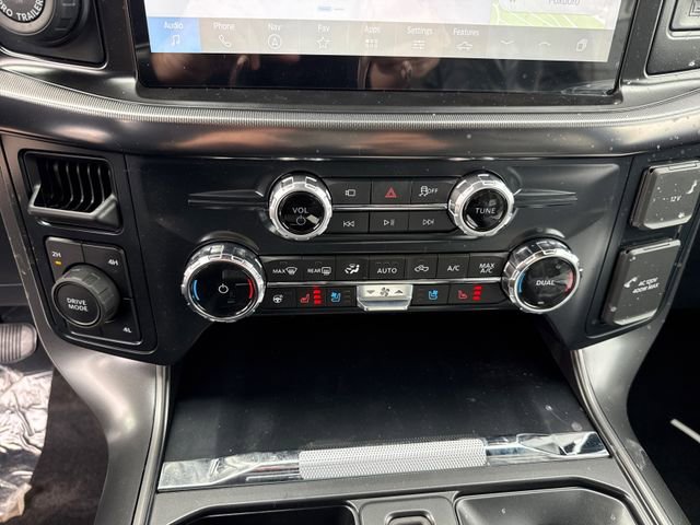 New 2026 Ford F150 Lariat w/ Equipment Group 502A High image 24