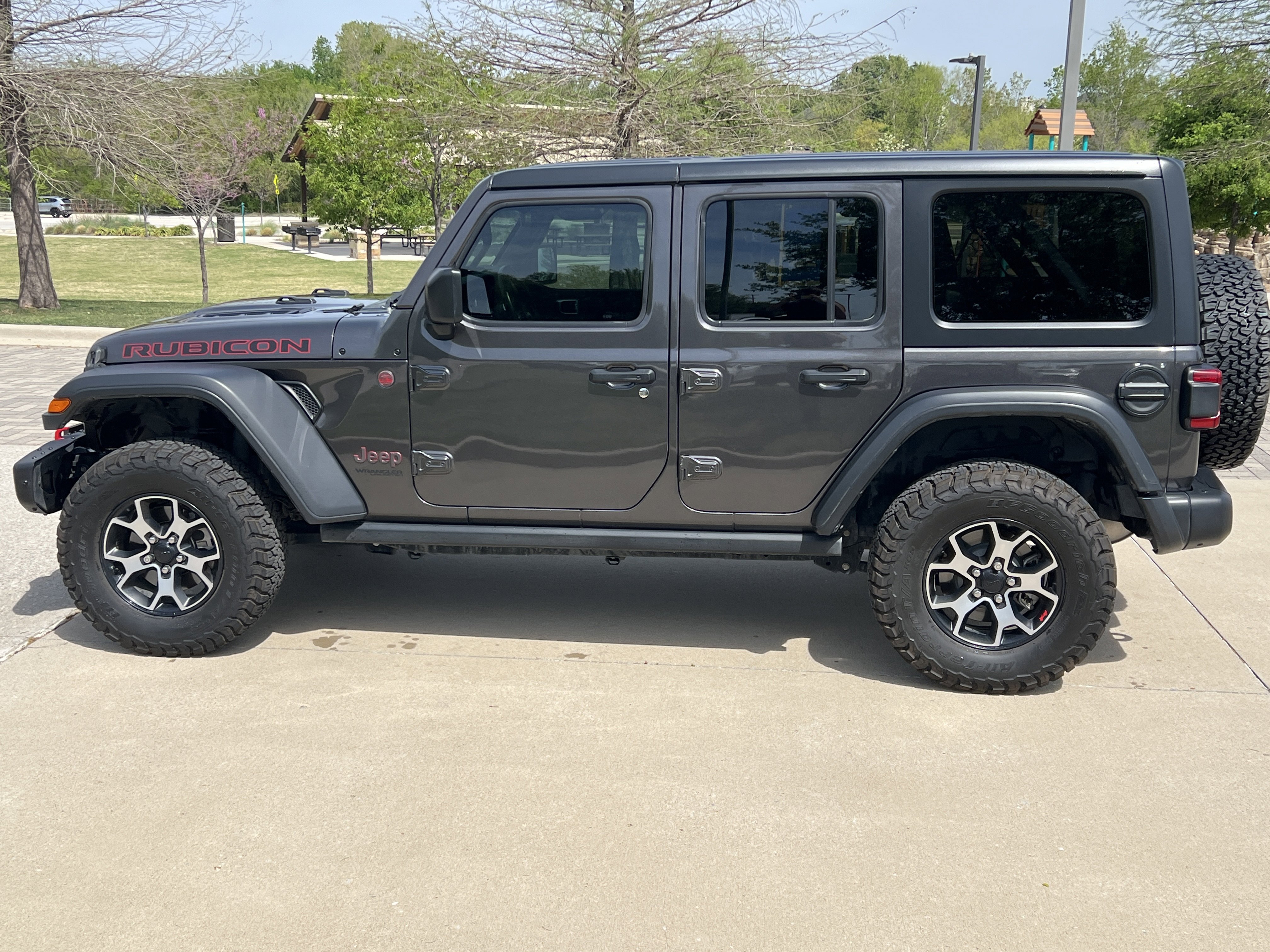 Used 2019 Jeep Wrangler Unlimited Rubicon AWD/4WD image 7