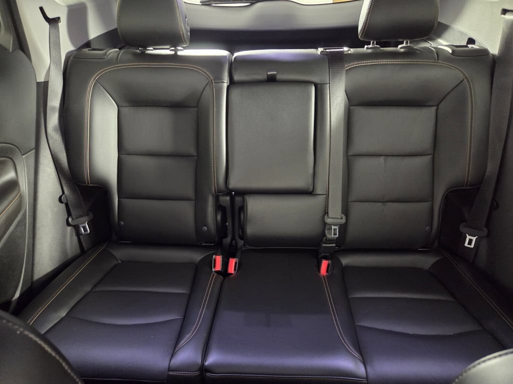 Used 2020 GMC Terrain SLT FWD image 21