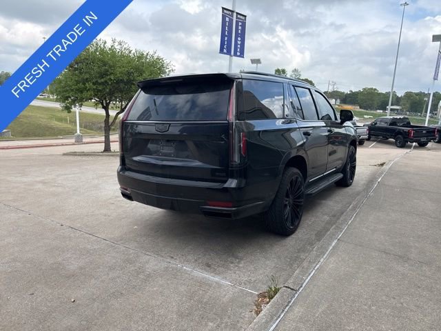 Used 2024 Cadillac Escalade Premium Luxury image 7