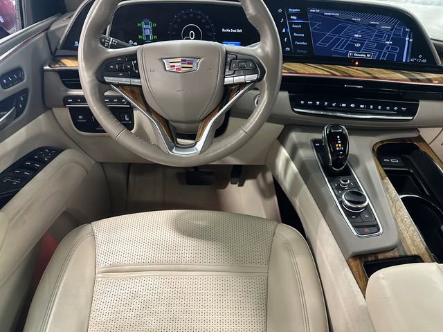 Used 2022 Cadillac Escalade ESV Sport Platinum image 9