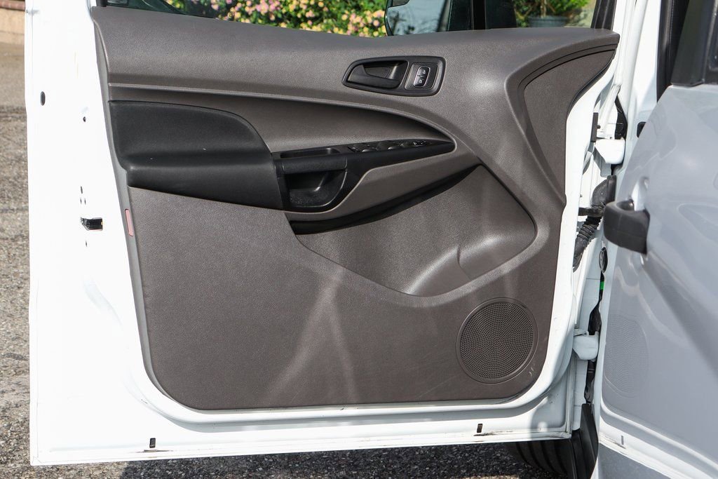 Used 2022 Ford Transit Connect XL image 15