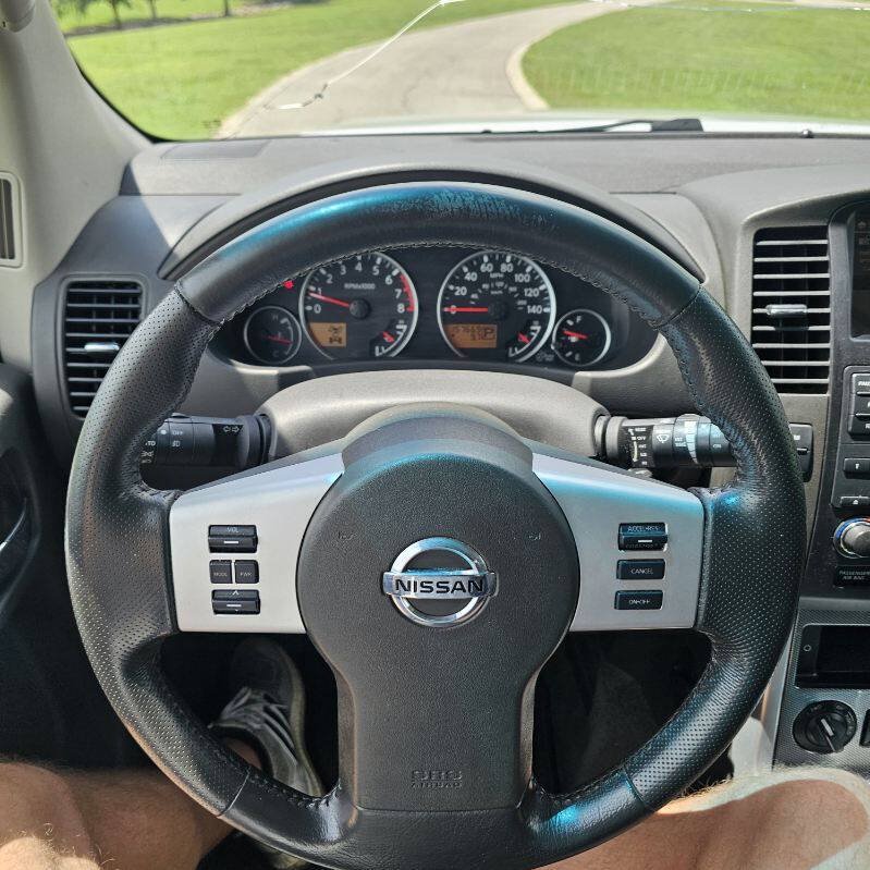 Used 2008 Nissan Pathfinder SE w/ Leather Pkg AWD/4WD image 36
