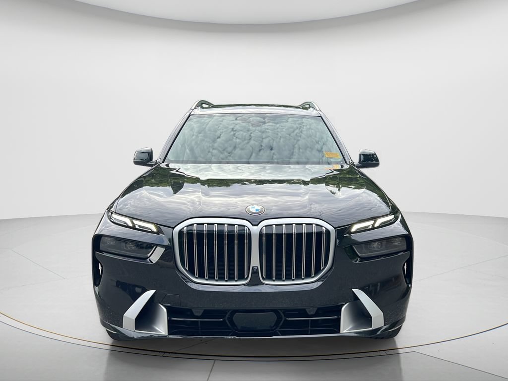 Certified 2025 BMW X7 xDrive40i w/ Premium Package AWD/4WD image 8