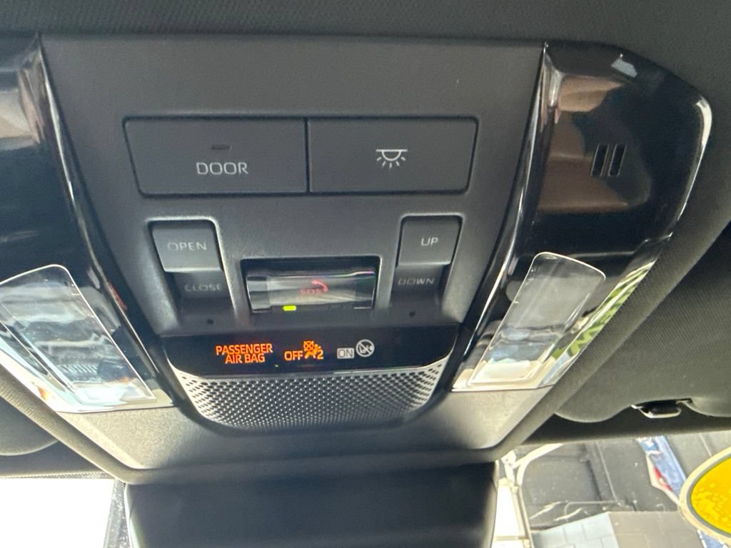 Used 2024 Lexus GX 550 w/ Accessory Package (Z1) AWD/4WD image 19