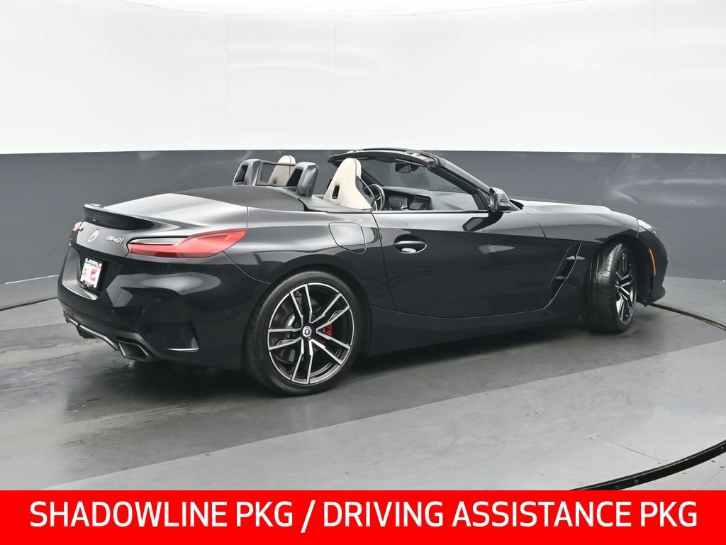 Used 2023 BMW Z4 M40i w/ Premium Package RWD image 3