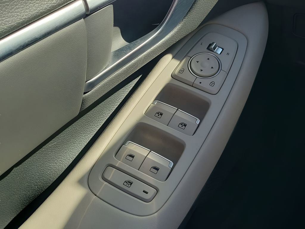 Used 2022 Hyundai Sonata SEL w/ Cargo Package image 31