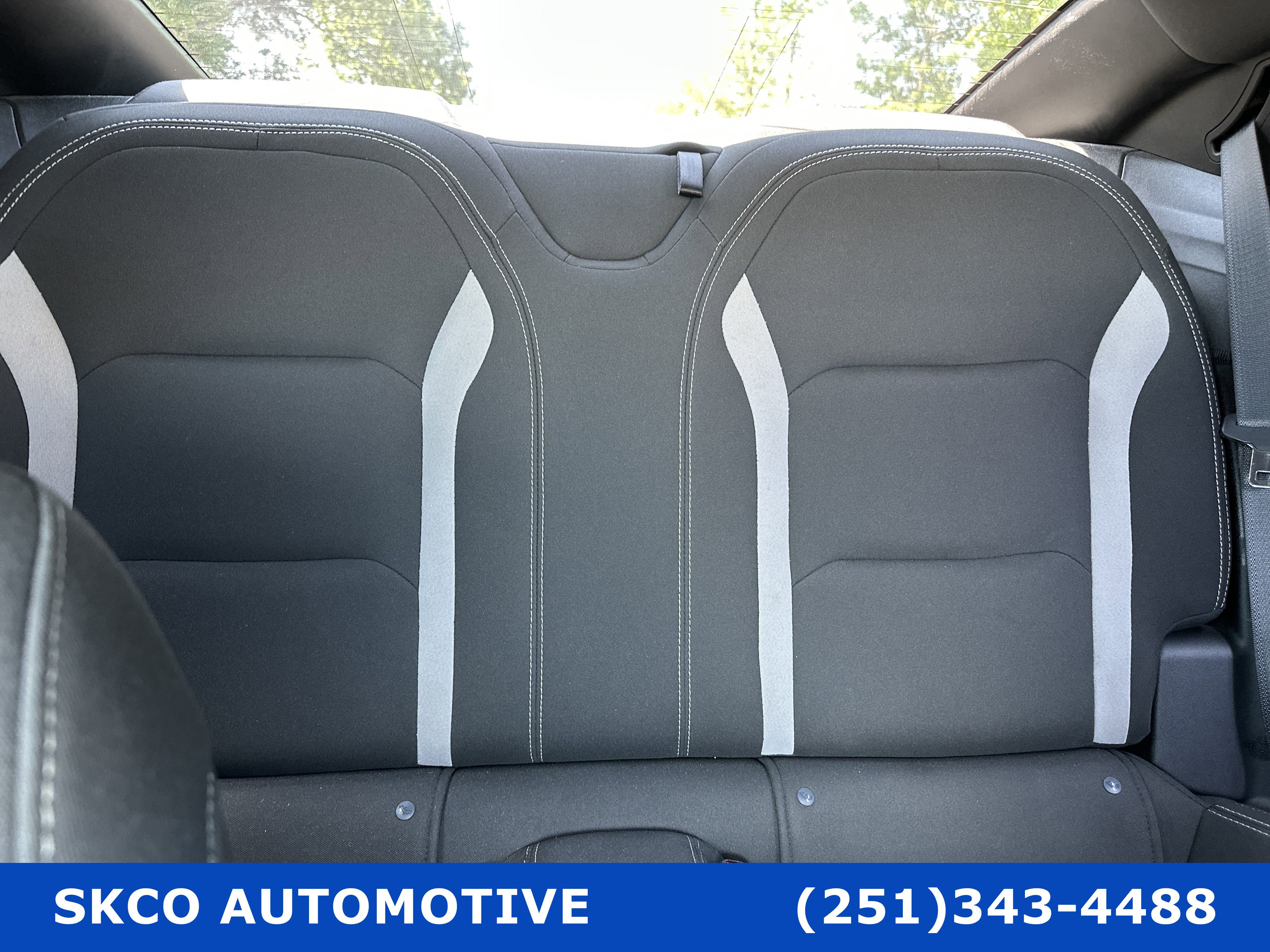 Used 2021 Chevrolet Camaro LT RWD image 27
