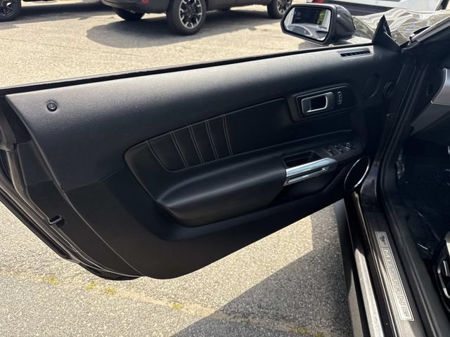 Used 2022 Ford Mustang GT Premium RWD image 17