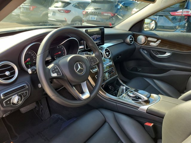 Used 2015 Mercedes-Benz C 300 4MATIC Sedan image 21