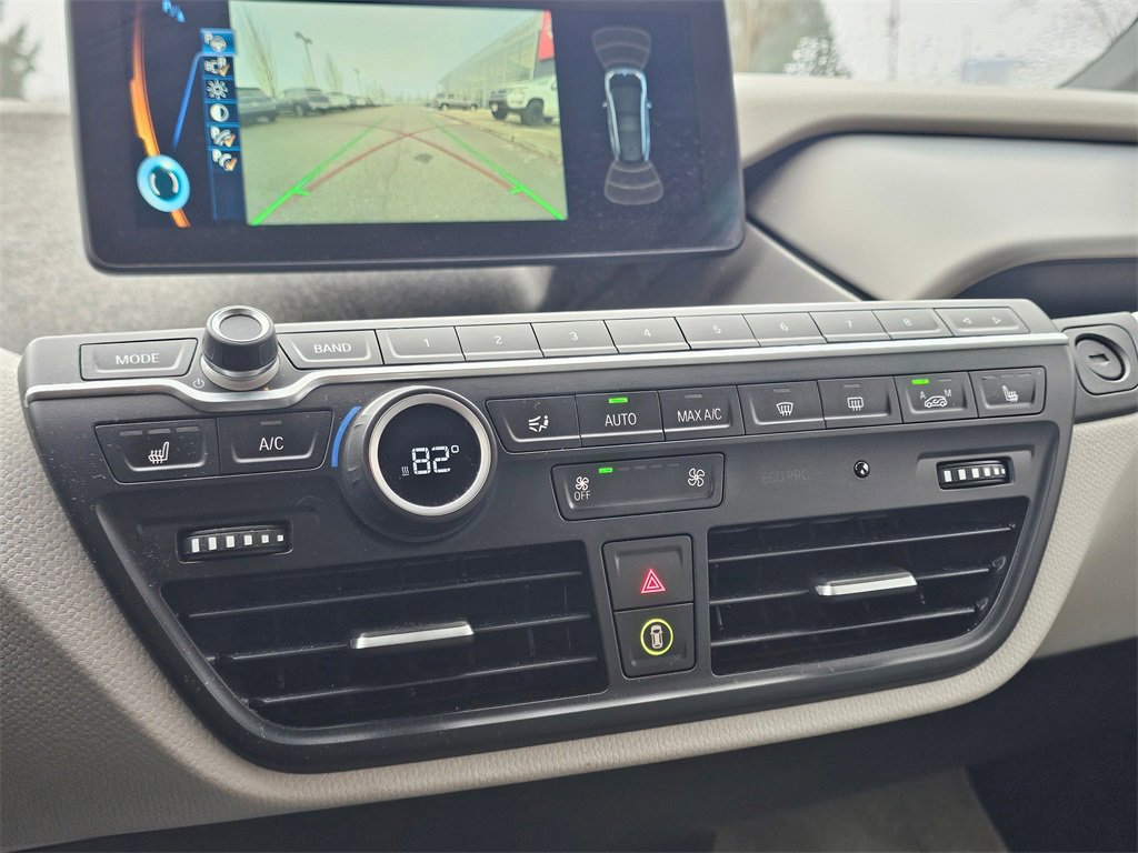 Used 2015 BMW i3 Base image 24