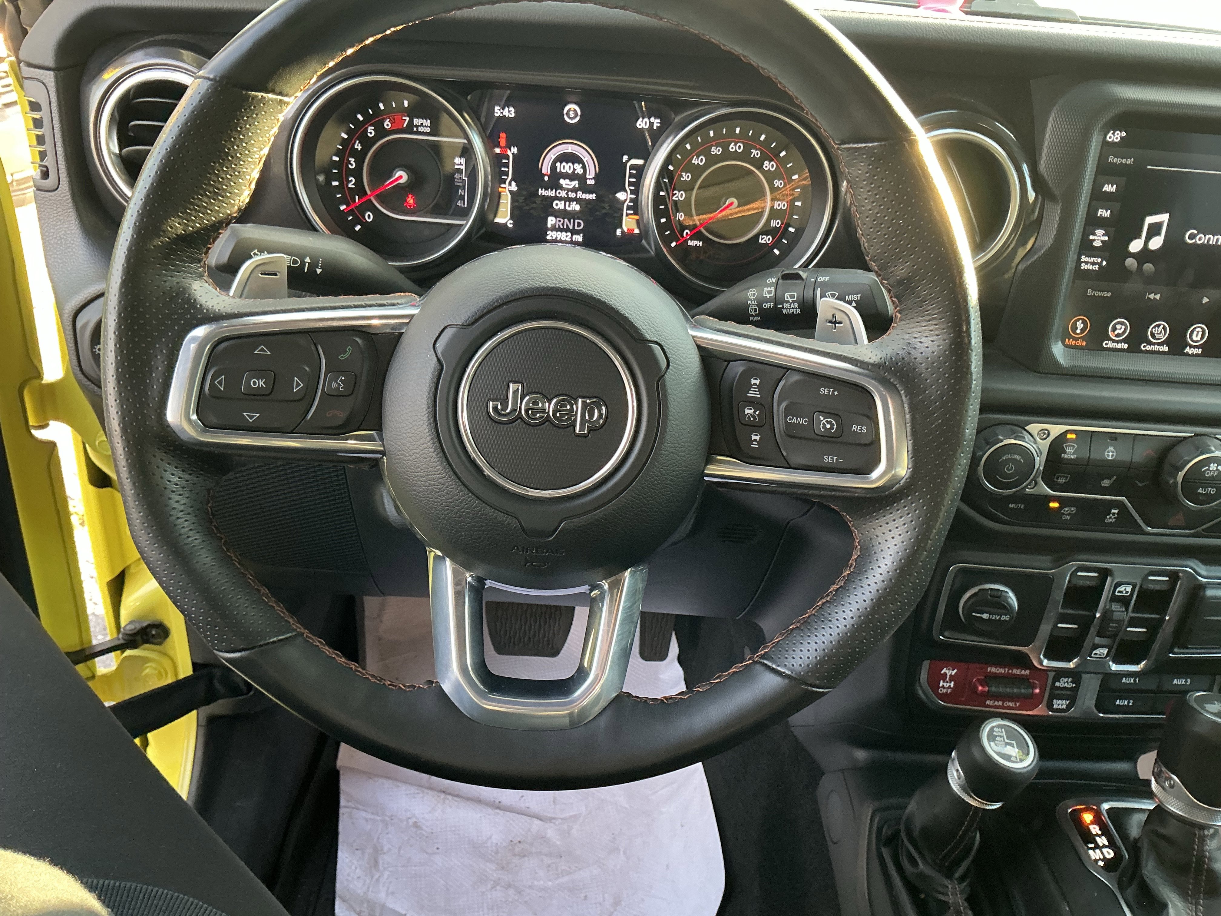 Used 2022 Jeep Wrangler Unlimited Rubicon w/ Trailer Tow Package image 18