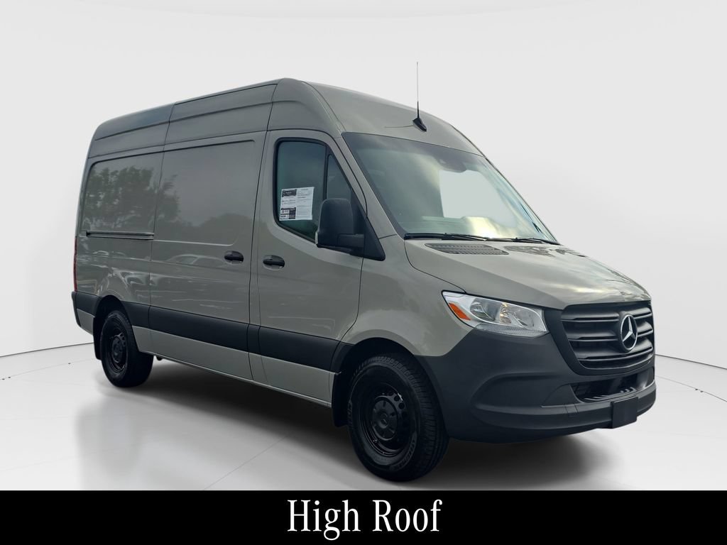 Used 2023 Mercedes-Benz Sprinter 2500 image 3