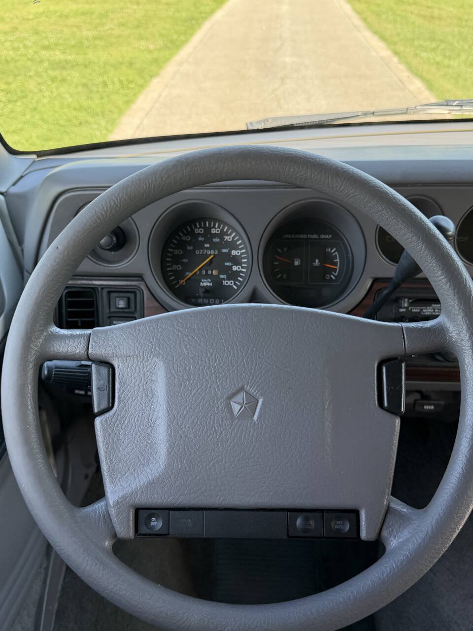 Used 1994 Dodge B350 RWD image 32