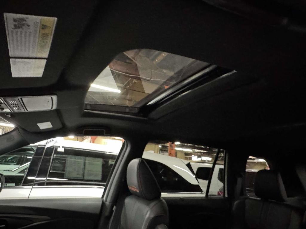 Certified 2022 Honda Passport TrailSport image 24