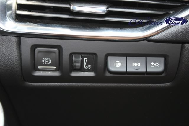 Used 2023 Cadillac XT4 Sport FWD image 22