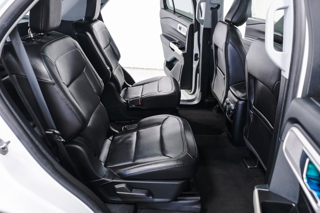 Used 2021 Ford Explorer Limited w/ Equipment Group 301A image 36