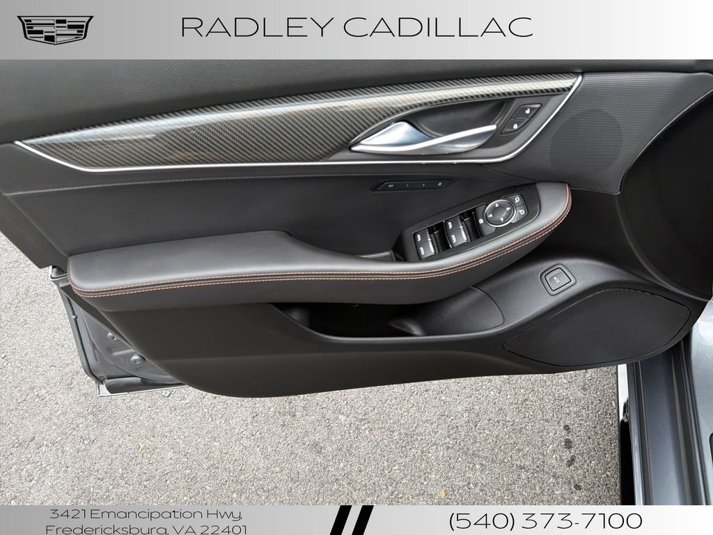 Used 2021 Cadillac CT5 Sport w/ Lighting Package AWD/4WD image 4