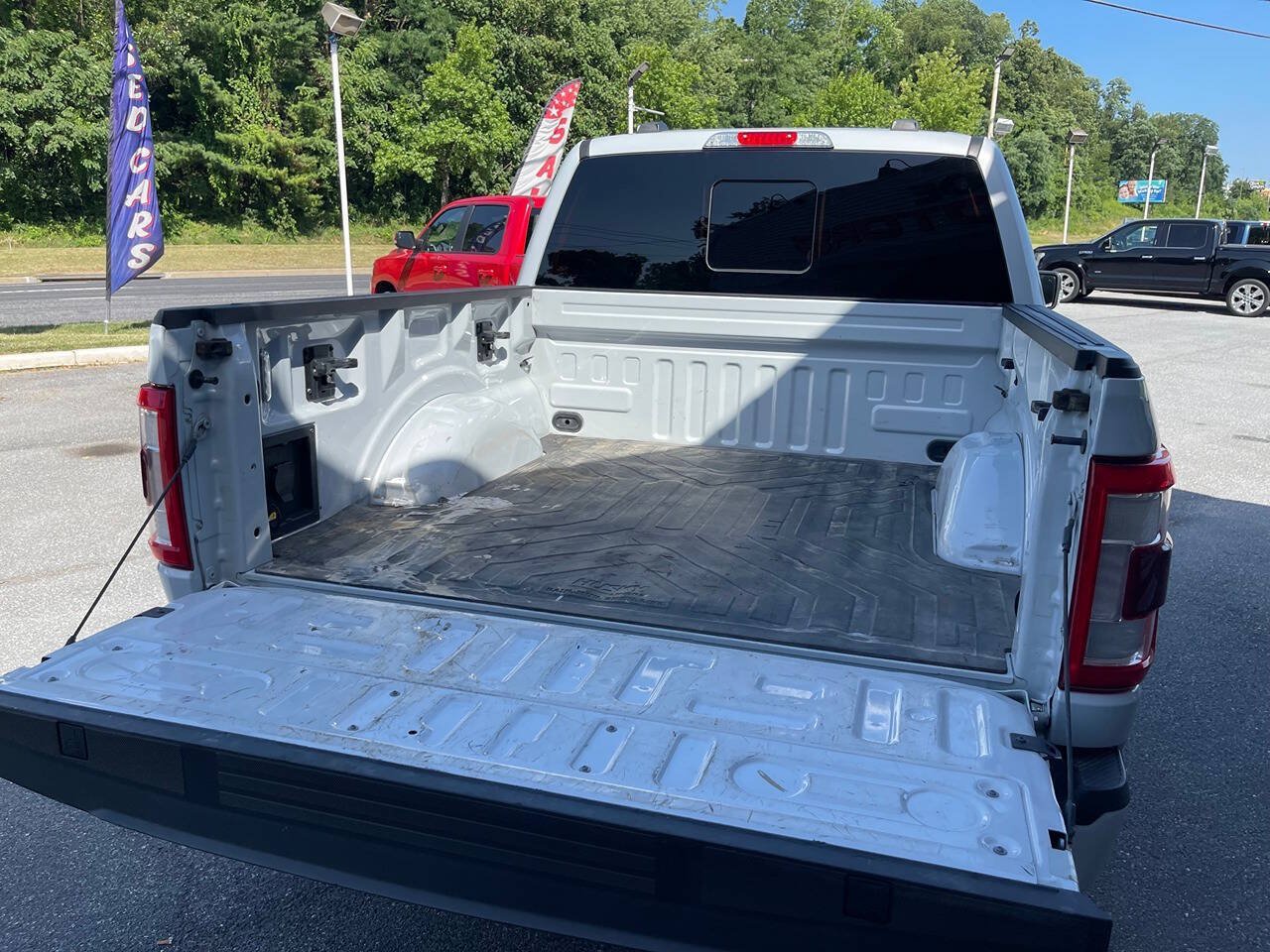 Used 2021 Ford F150 Lariat AWD/4WD image 7
