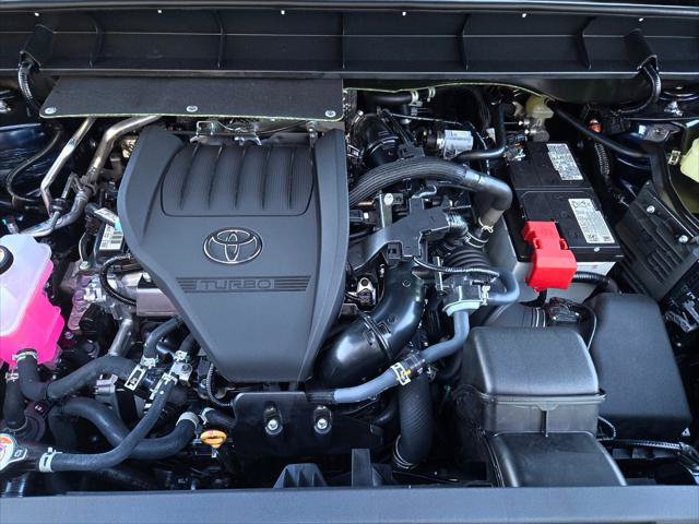 Certified 2026 Toyota Highlander Limited AWD/4WD image 26