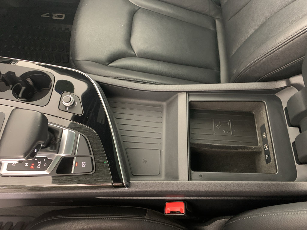 Used 2019 Audi Q7 3.0T Premium image 29