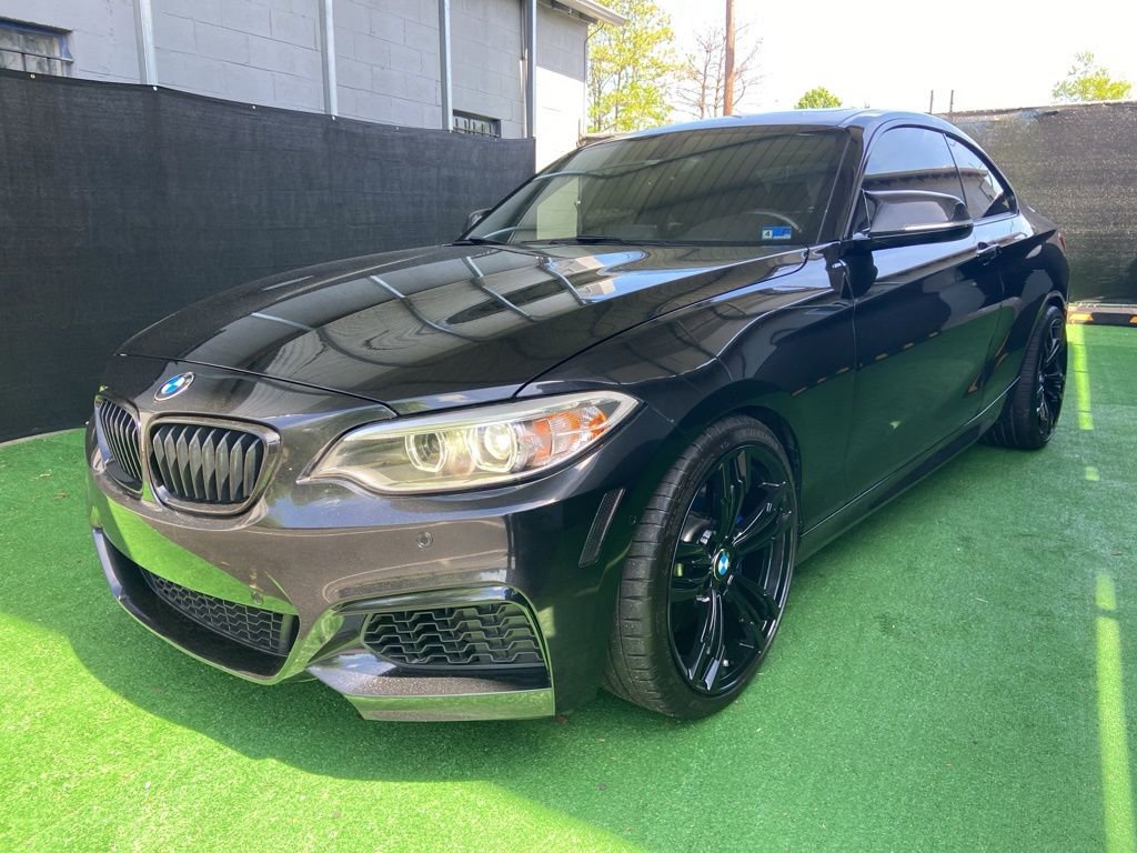 Used 2016 BMW M235i Coupe RWD image 11