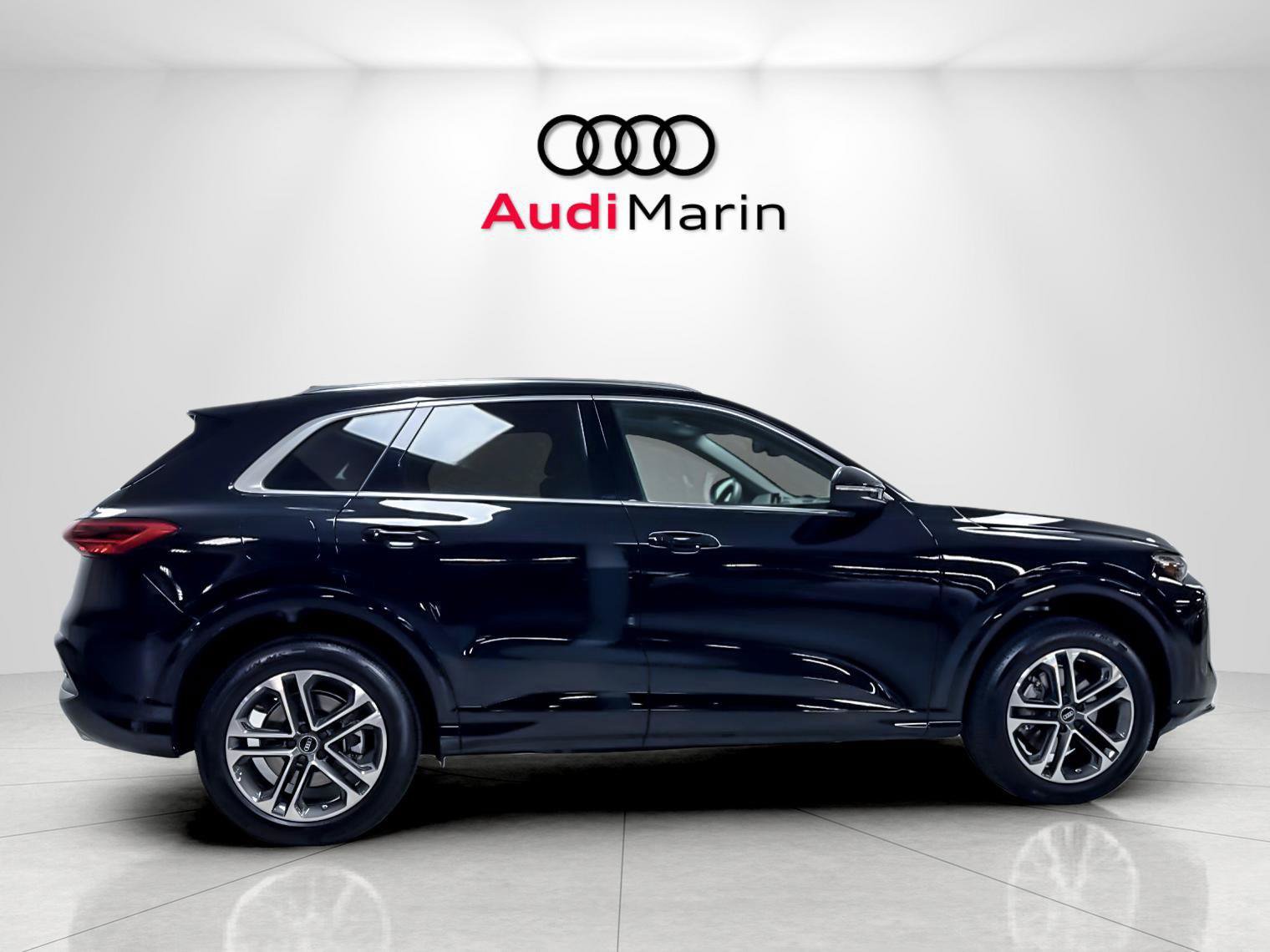 Certified 2026 Audi Q5 Premium AWD/4WD image 6
