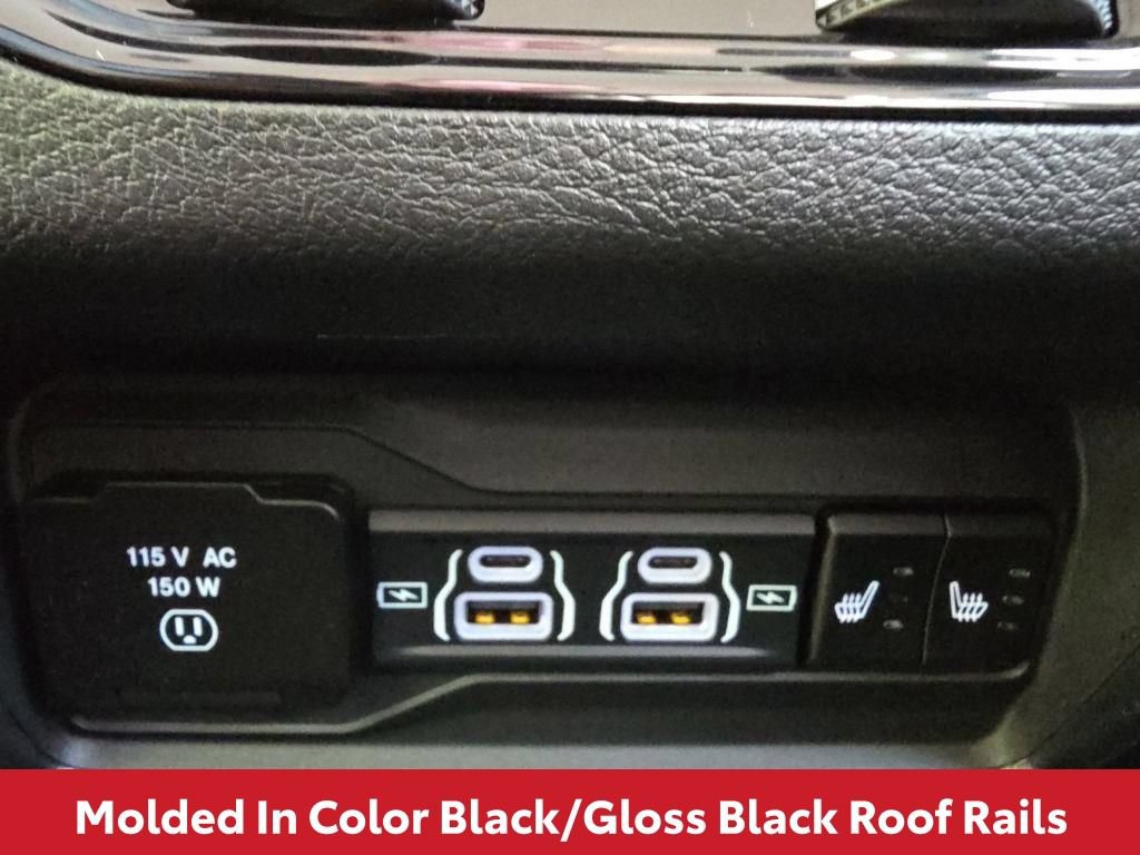 Used 2023 Jeep Grand Cherokee Limited w/ Luxury Tech Group II RWD image 34