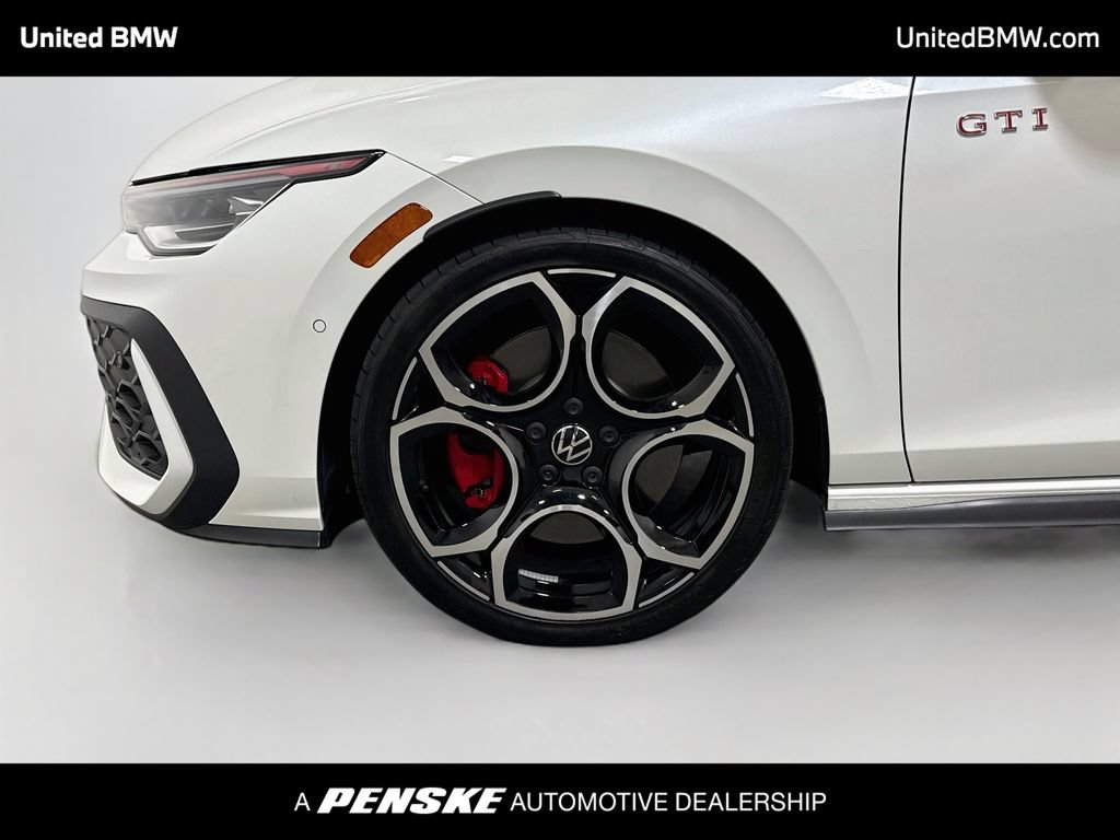Used 2025 Volkswagen GTI Autobahn FWD image 9