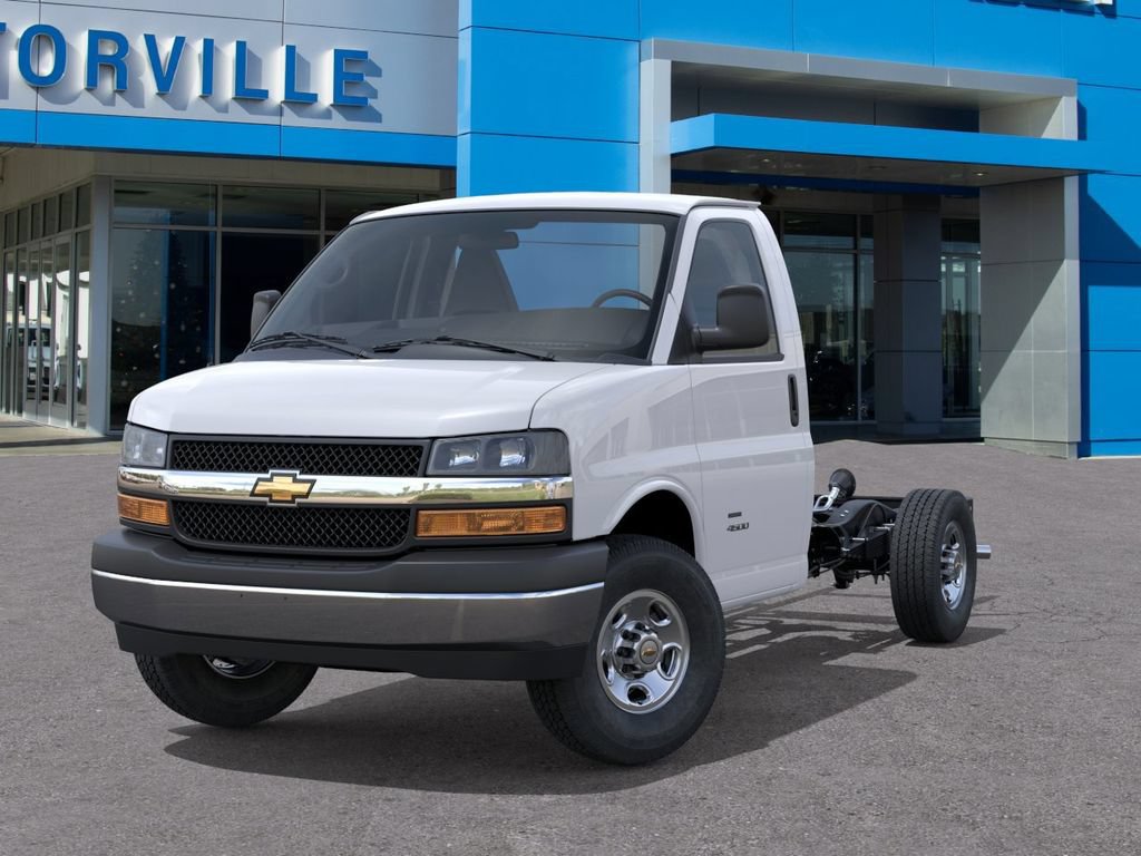 New 2026 Chevrolet Express 3500 w/ Power Convenience Package RWD image 6