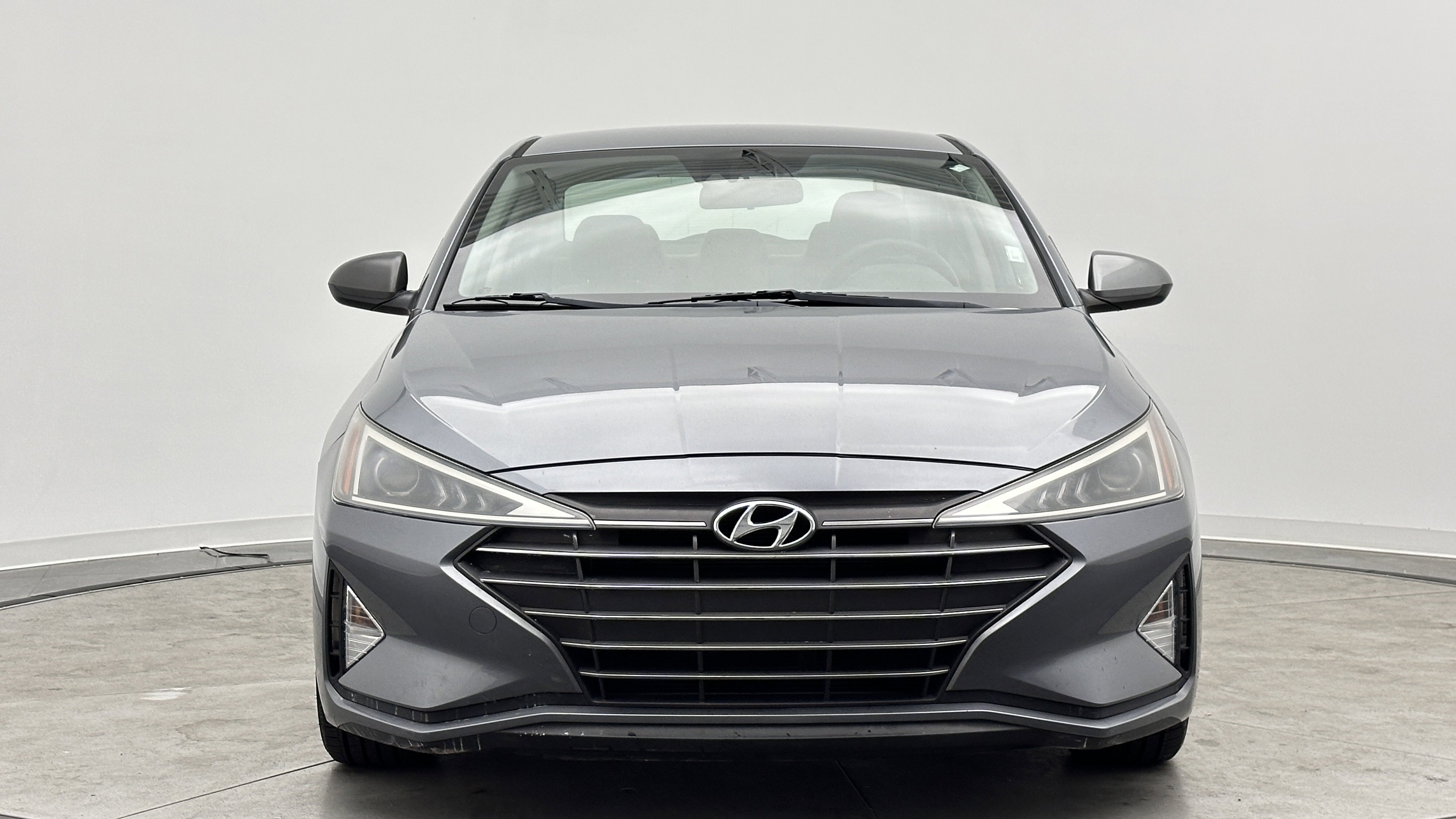 Used 2019 Hyundai Elantra SEL FWD image 2