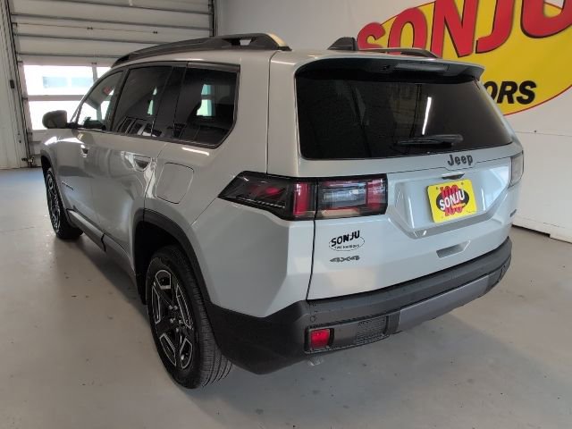 New 2026 Jeep Cherokee Laredo AWD/4WD image 3