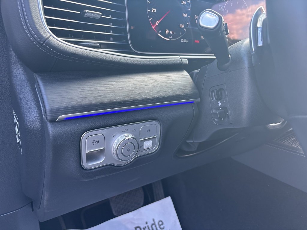 Used 2025 Mercedes-Benz GLS 450 4MATIC image 22