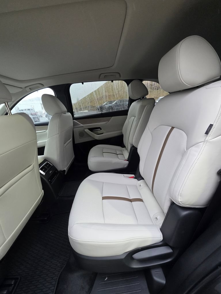 New 2026 MAZDA CX-90 Plug-In Hybrid w/ Premium Plus AWD/4WD image 13