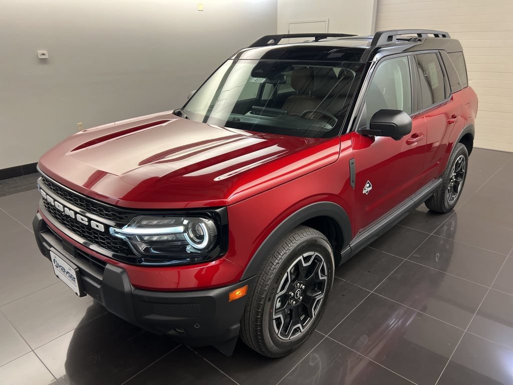 New 2025 Ford Bronco Sport Outer Banks w/ Outer Banks Tech Package+ AWD/4WD image 3