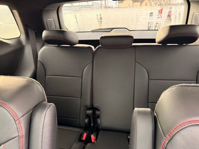 New 2026 Chevrolet Traverse RS w/ LPO, Floor Liner Package image 16