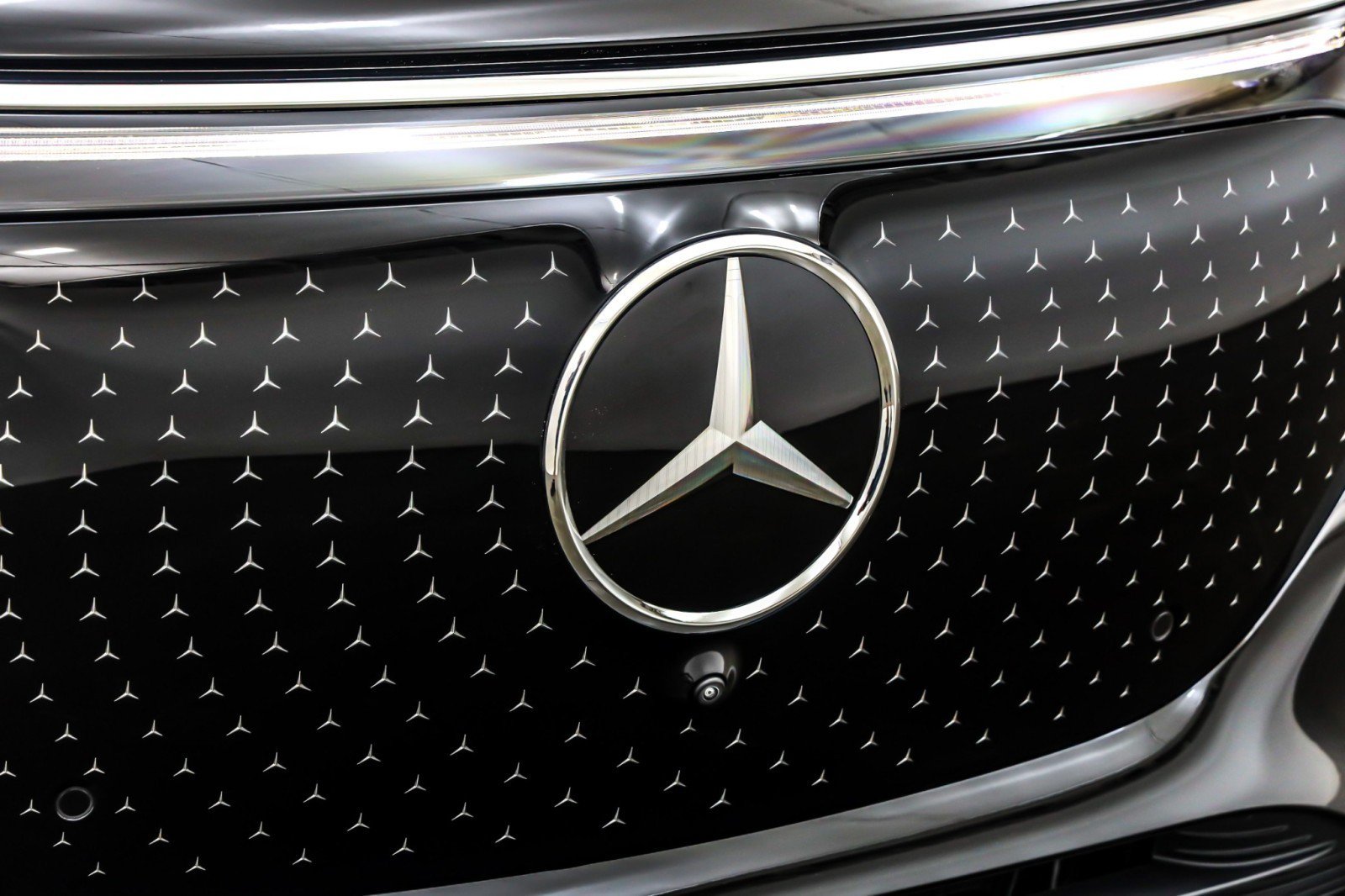 New 2026 Mercedes-Benz EQS 400 4MATIC SUV image 11