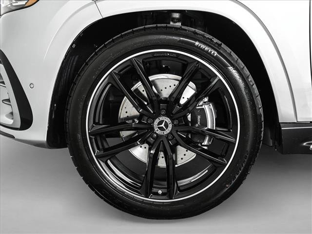New 2026 Mercedes-Benz GLS 580 4MATIC image 27