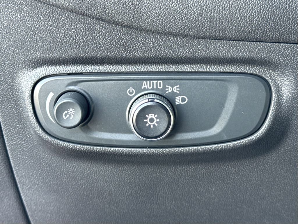 Used 2024 Chevrolet Equinox LT w/ LPO, Floor Liner Package image 12