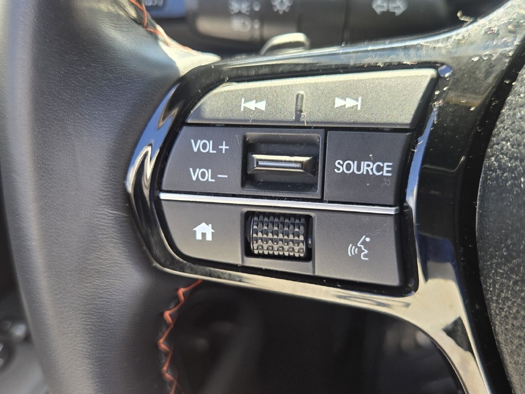 Certified 2025 Honda Pilot Sport image 23