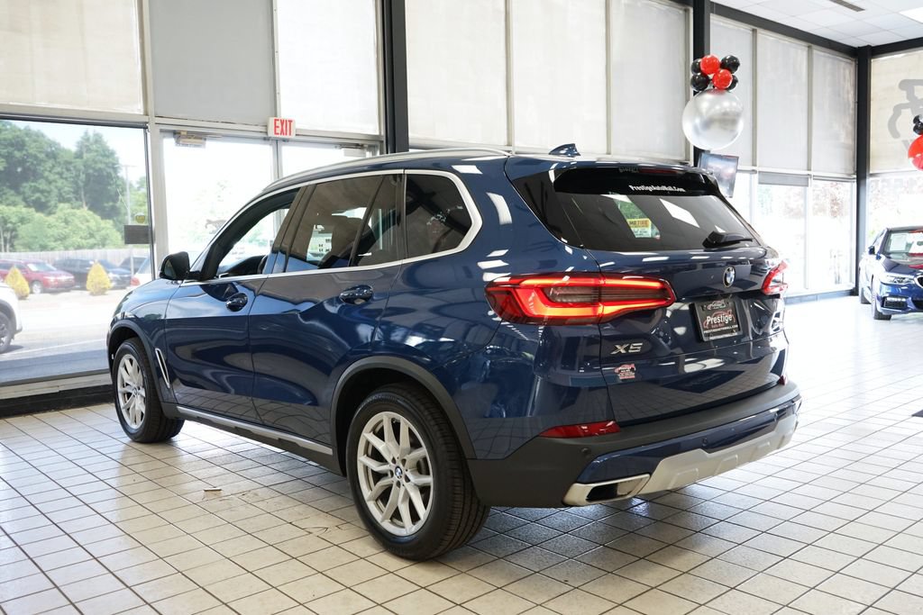 Used 2019 BMW X5 xDrive40i AWD/4WD image 4