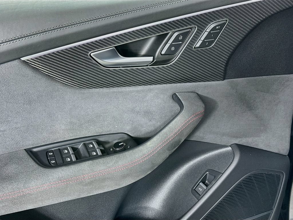 Used 2025 Audi RS Q8 performance AWD/4WD image 18