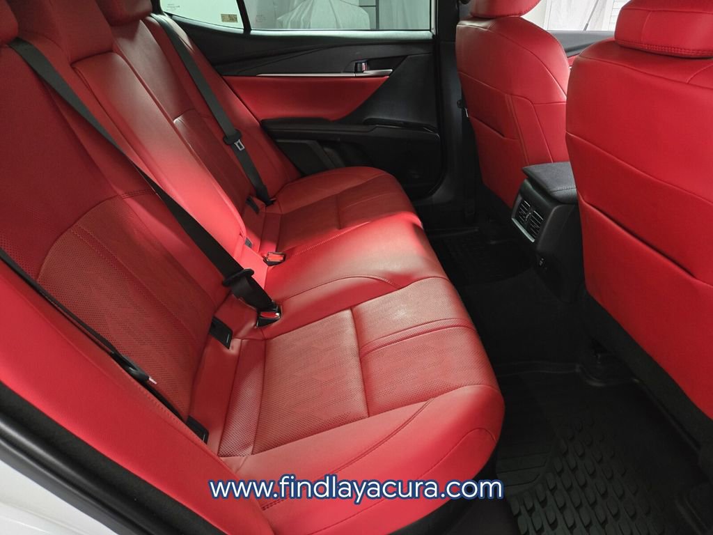 Used 2025 Toyota Camry XSE image 18