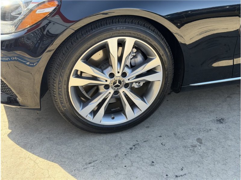 Used 2018 Mercedes-Benz C 300 Sedan image 10