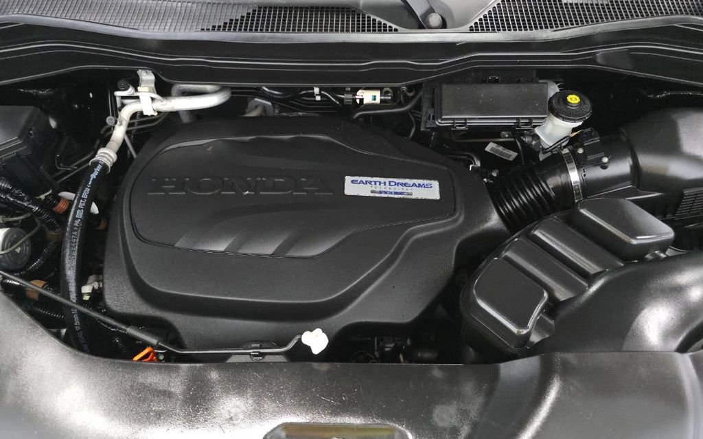 Used 2017 Honda Pilot EX-L image 10