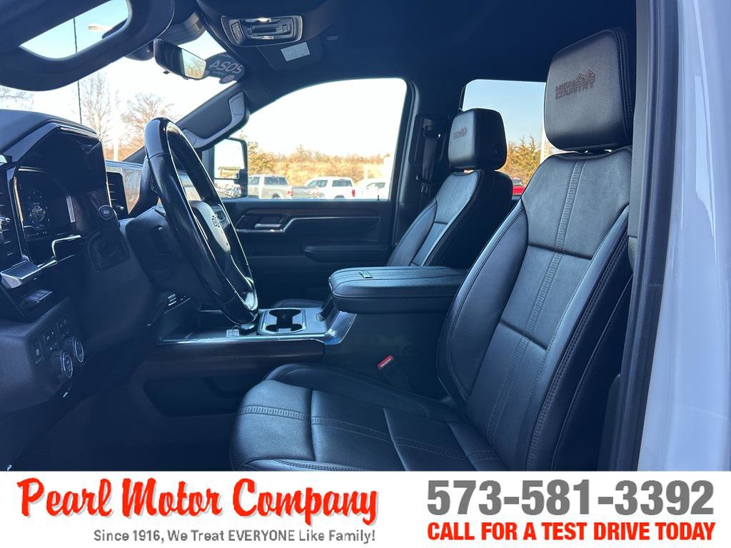 Certified 2024 Chevrolet Silverado 3500 High Country w/ Technology Package image 12
