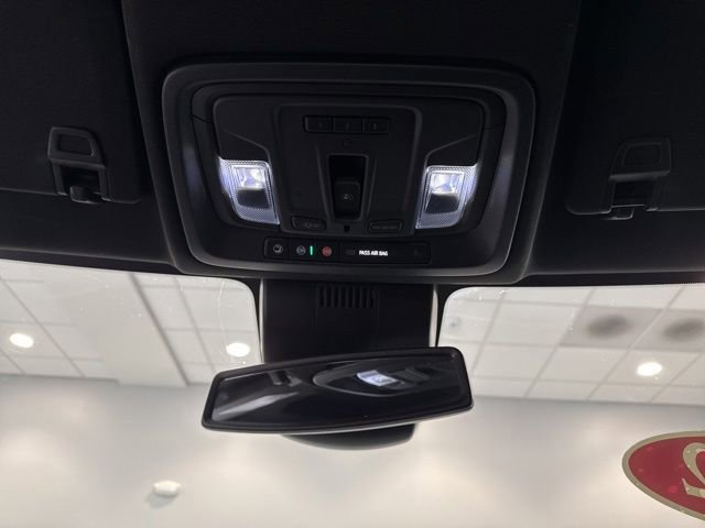 Used 2022 GMC Sierra 1500 AT4 w/ AT4 Preferred Package image 34