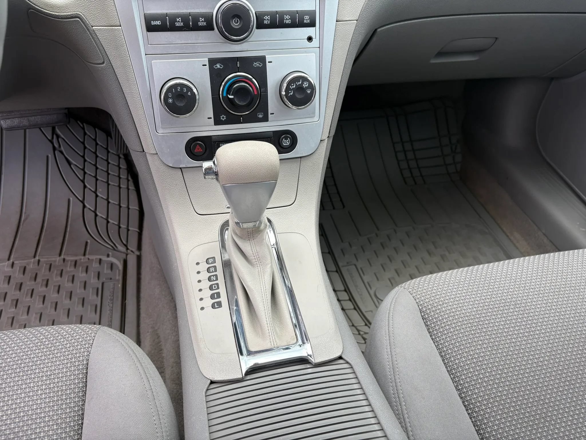 Used 2008 Chevrolet Malibu LS FWD image 9
